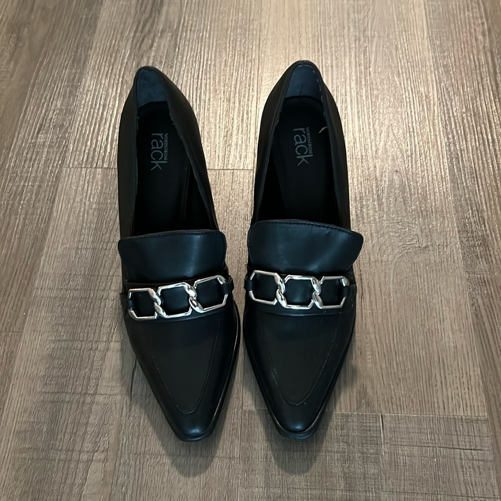 Officecore heeled loafers